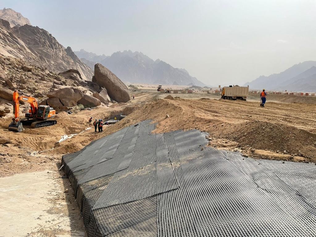  NEOM MOUNTAIN ROAD - SHARMA 